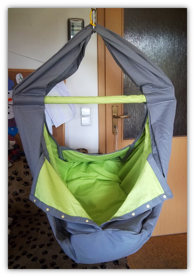 Hačka Tiki-Mechulka 3XL - dvojitá, šedobílá