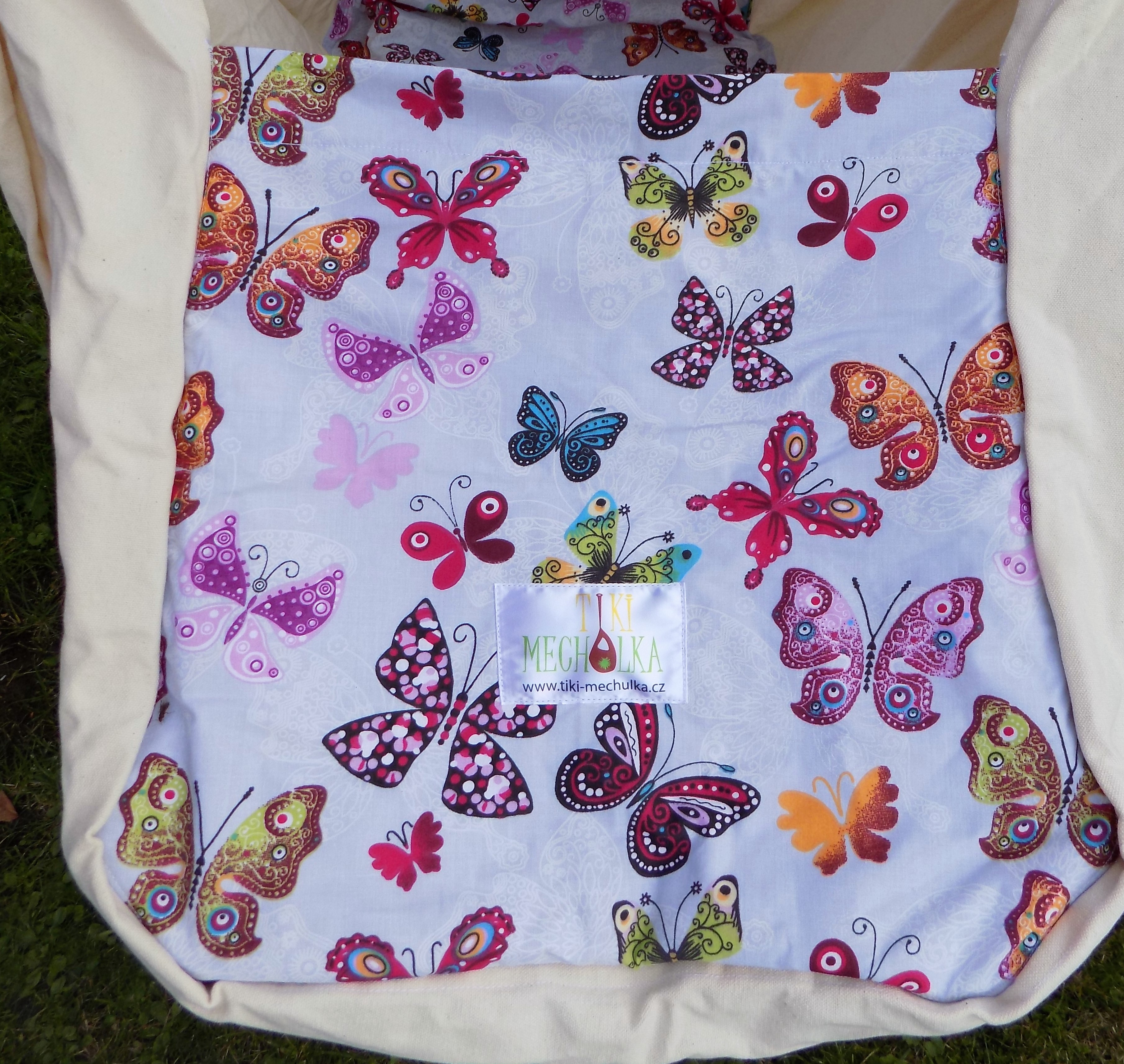 Hačka Tiki-Mechulka XXL - nosnější, uzavíratelná; režná + lišky v lese