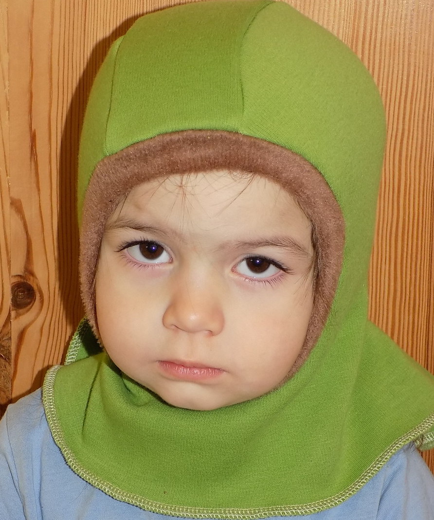 Teplá kuklička warmkeeper - zelenohnědá