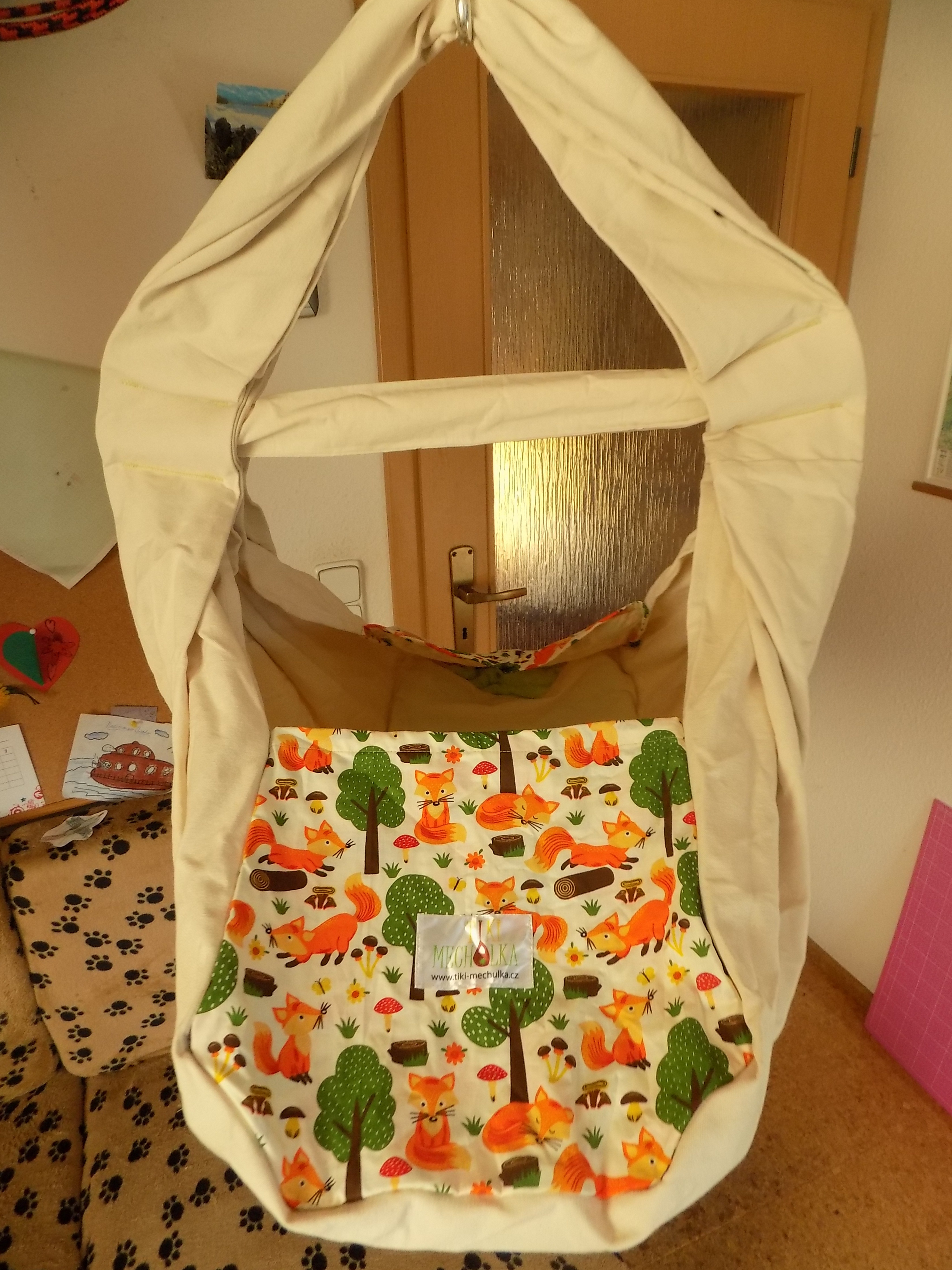 Hačka Tiki-Mechulka (miminko)  - uzavíratelná; režná + lišky