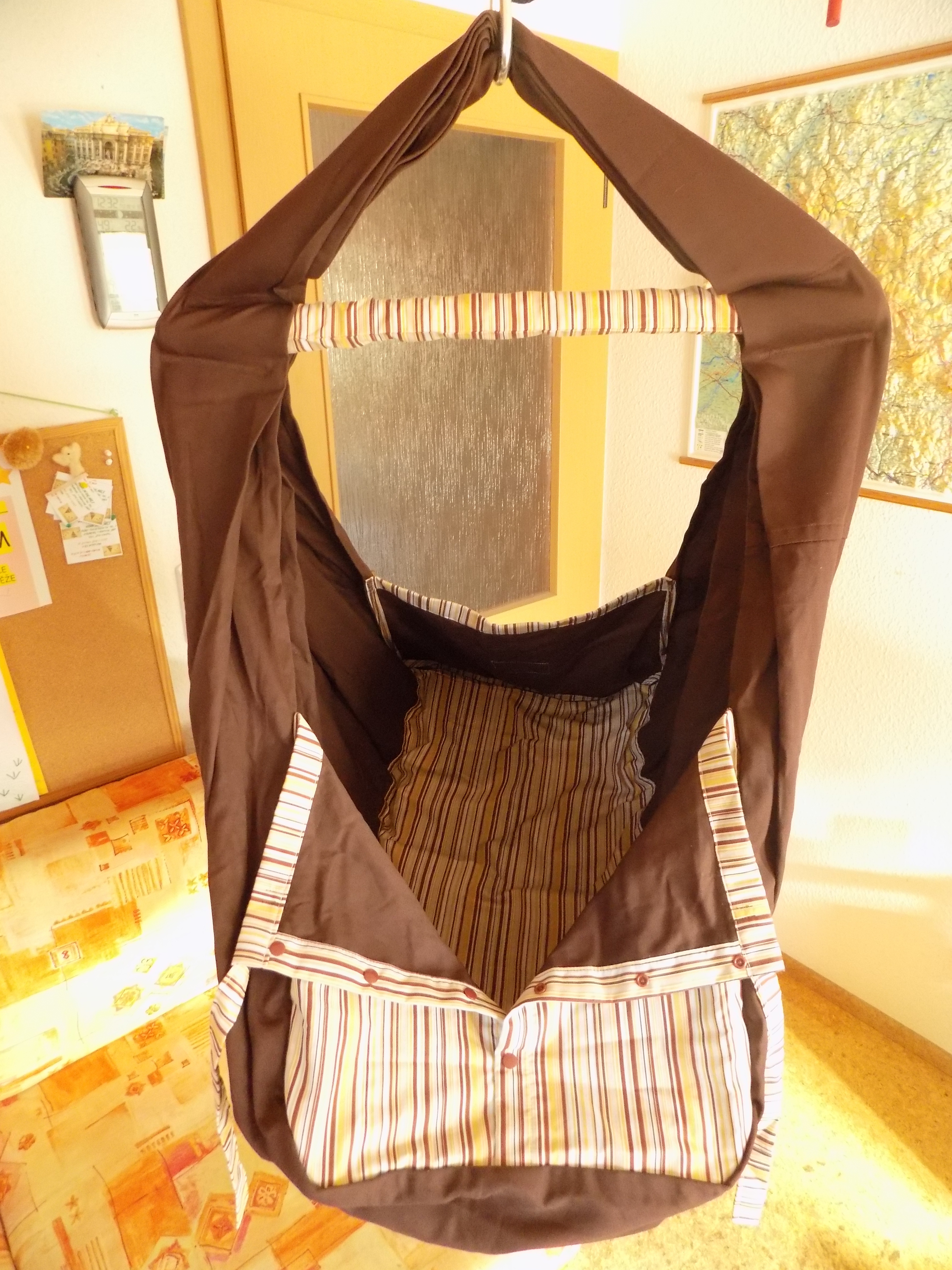 Hačka Tiki-Mechulka (miminko)  - uzavíratelná; hnědá + proužky