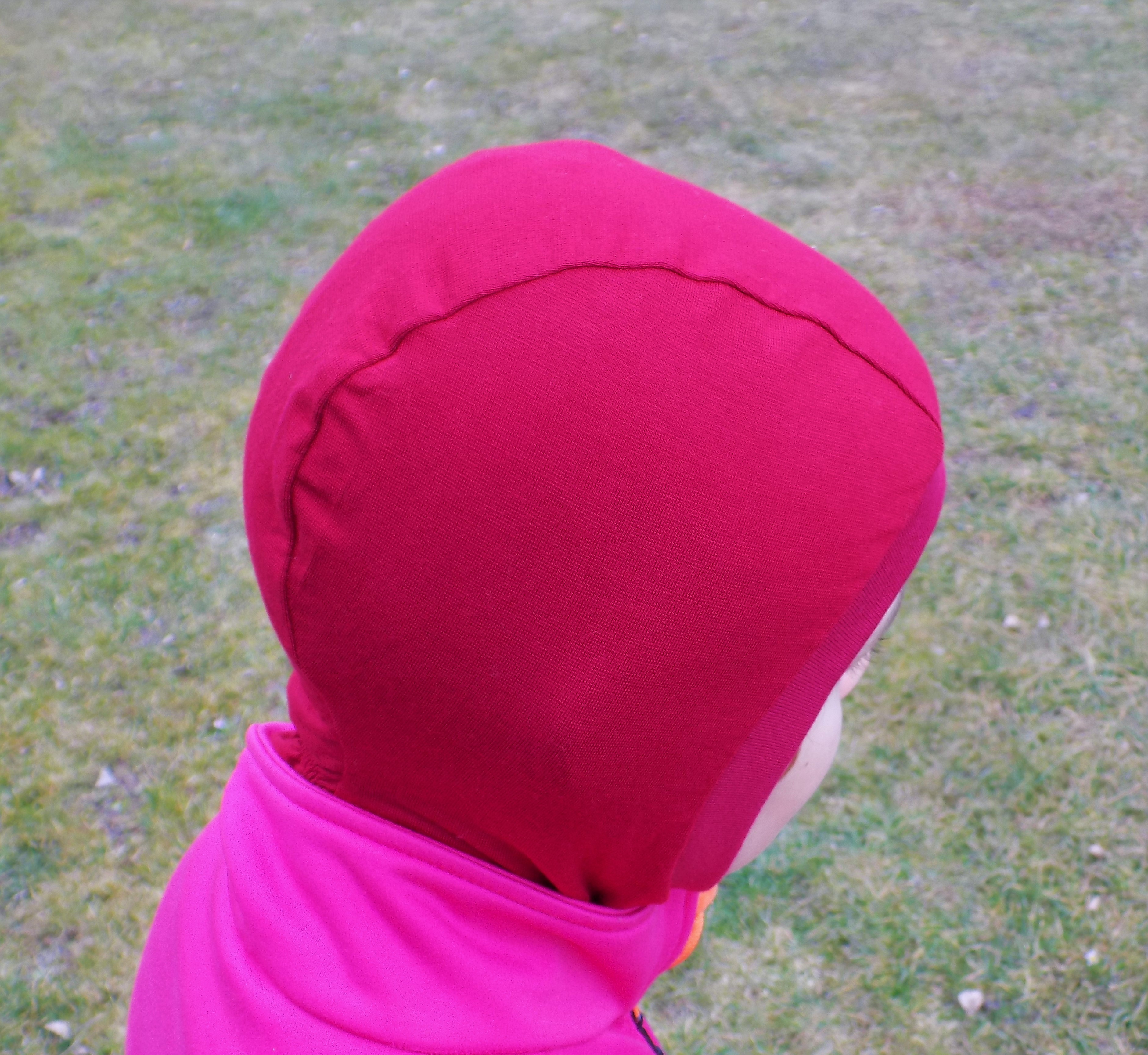 Bambusová kuklička - vínová