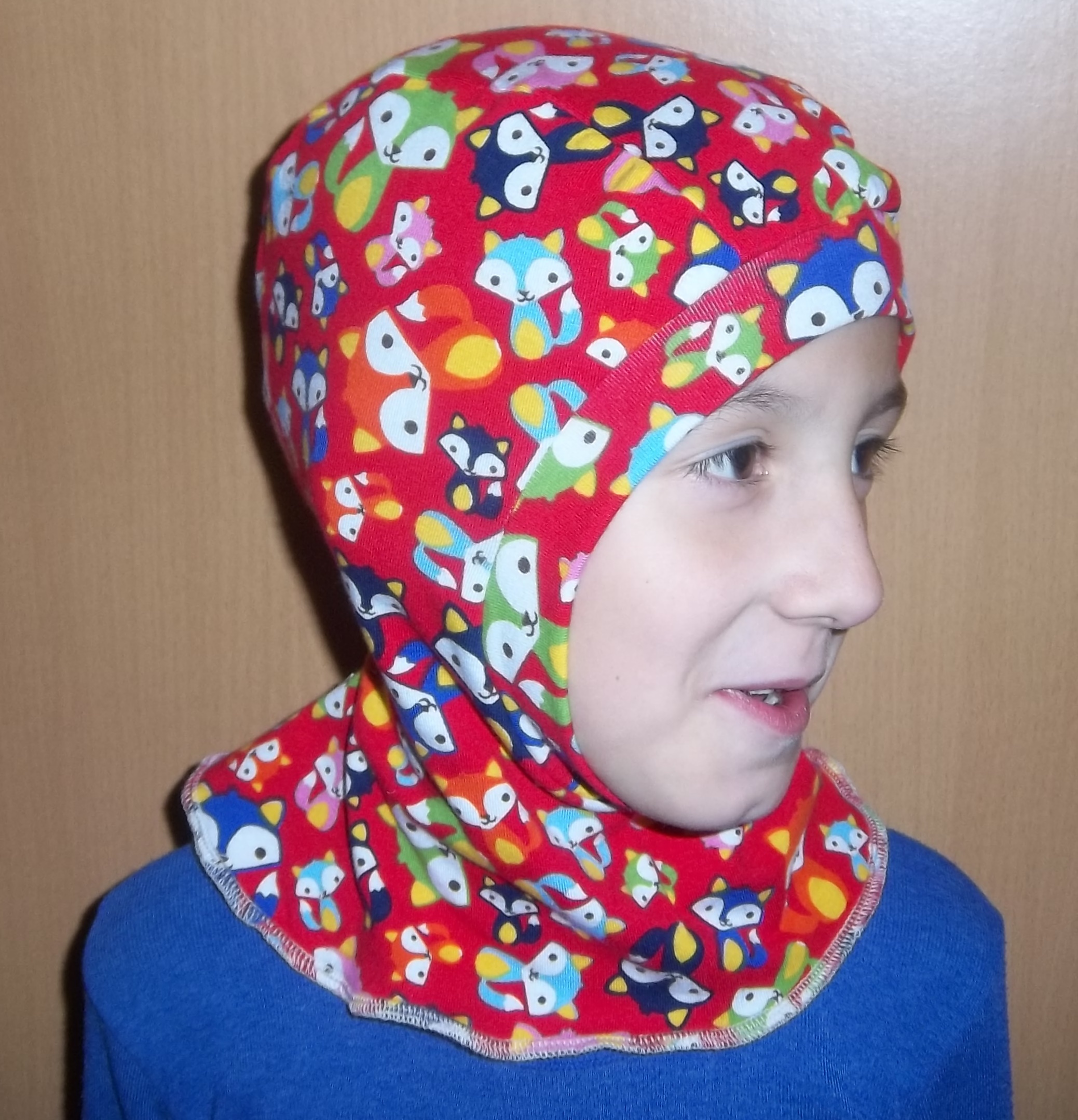 Bavlněná kuklička- lištičky vel 4-8 let