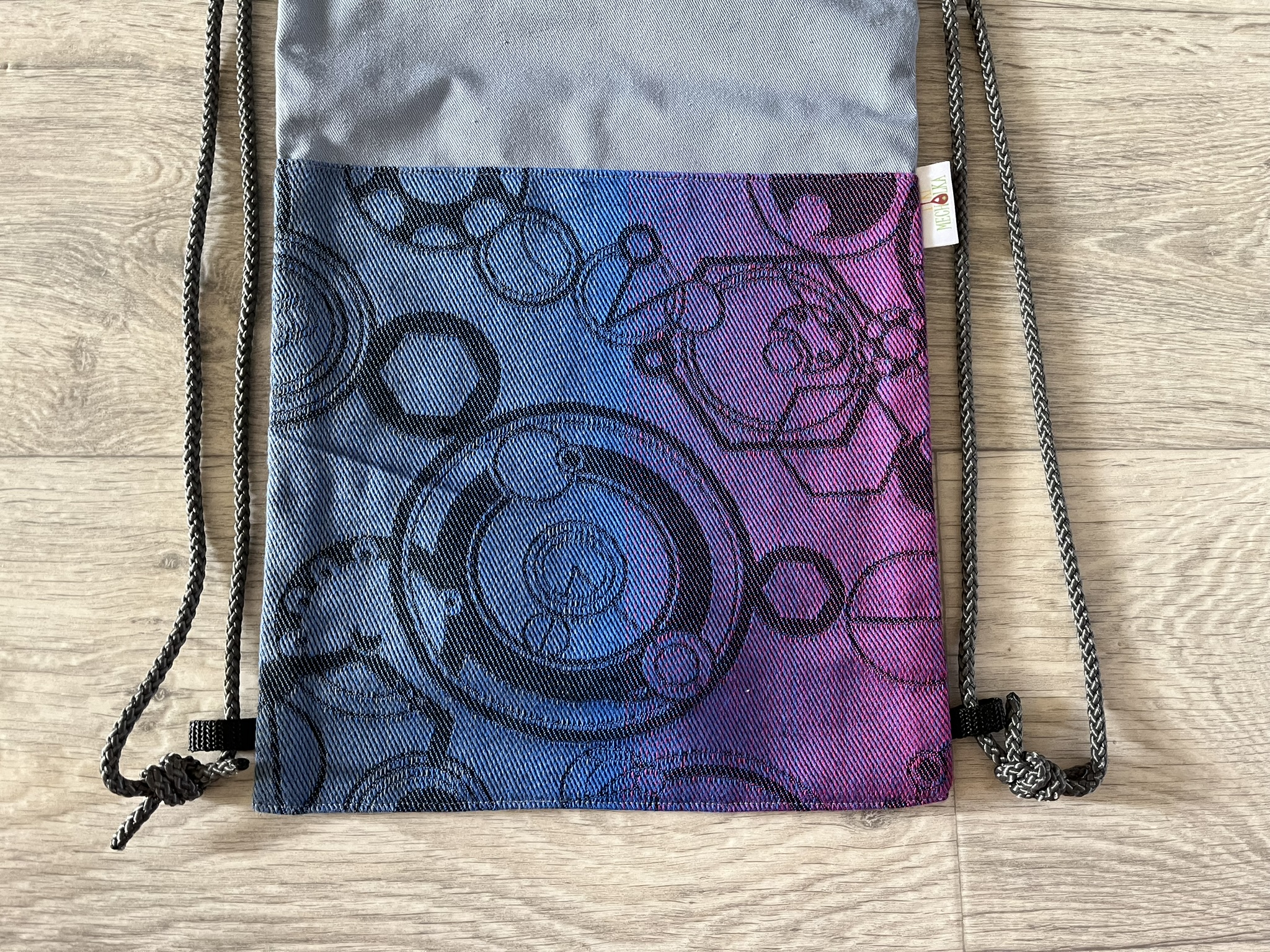 Pytlíkobatůžek Yaro Quantum