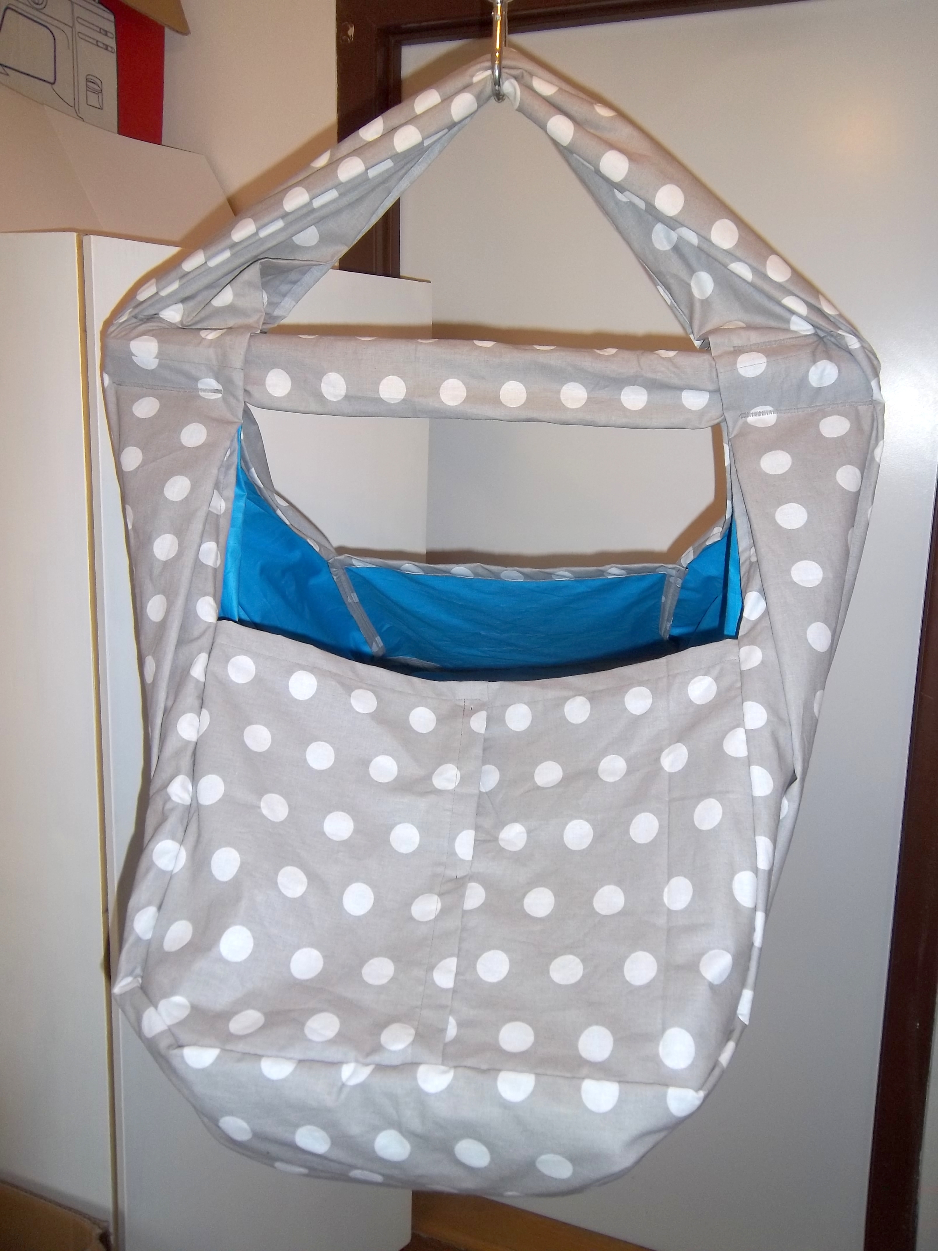 Hačka Tiki-Mechulka (miminko) dvojitá - uzavíratelná; šedé puntíky + tyrkysová