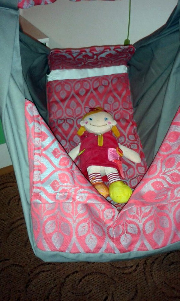 Hačka Tiki-Mechulka (miminko)  - uzavíratelná; šedá + šátek Yaro La Vita HCAB