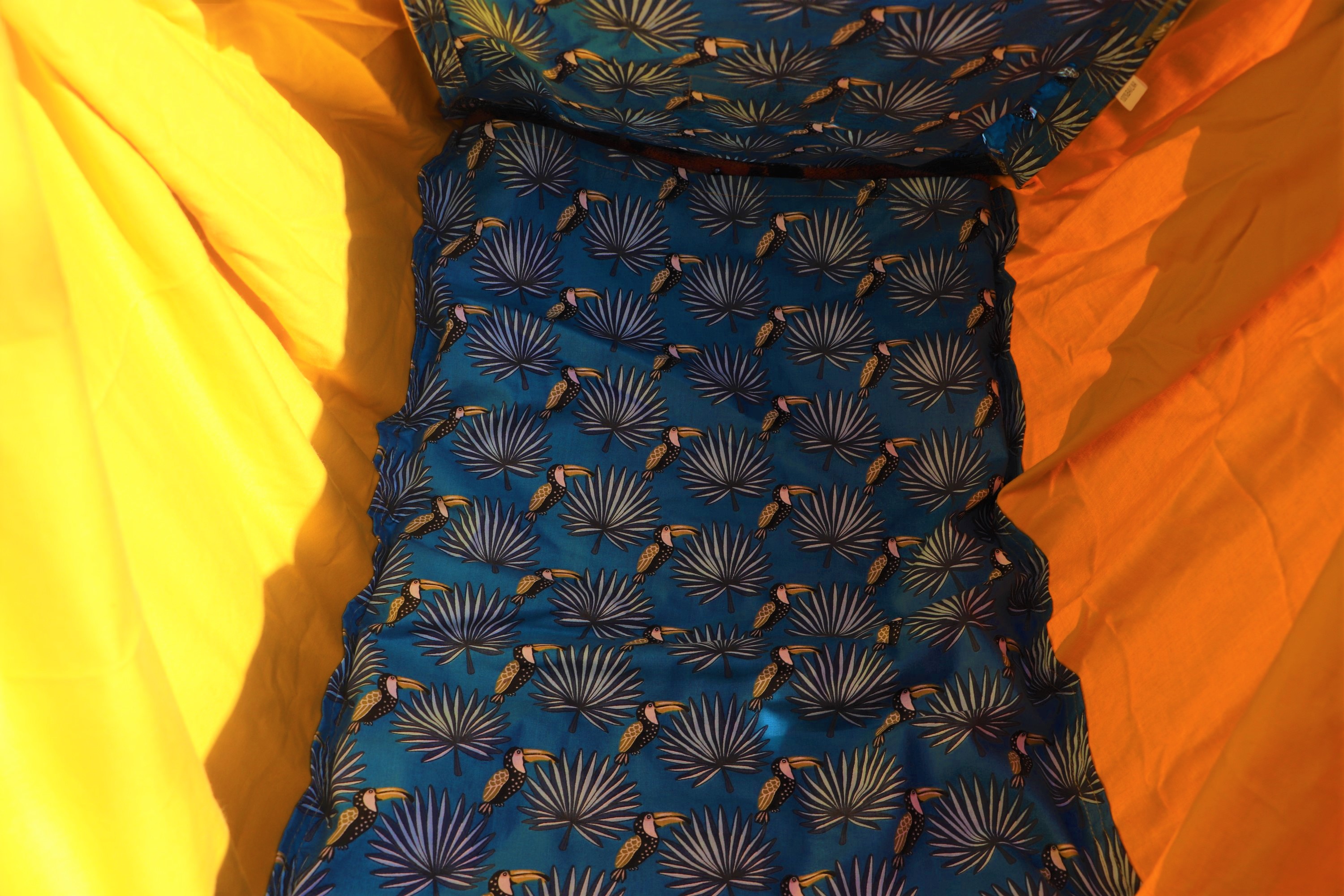 Hačka Tiki-Mechulka pro batolata - uzavíratelná; hořčice + tukani