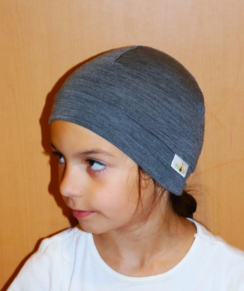 Merino čepice šedá