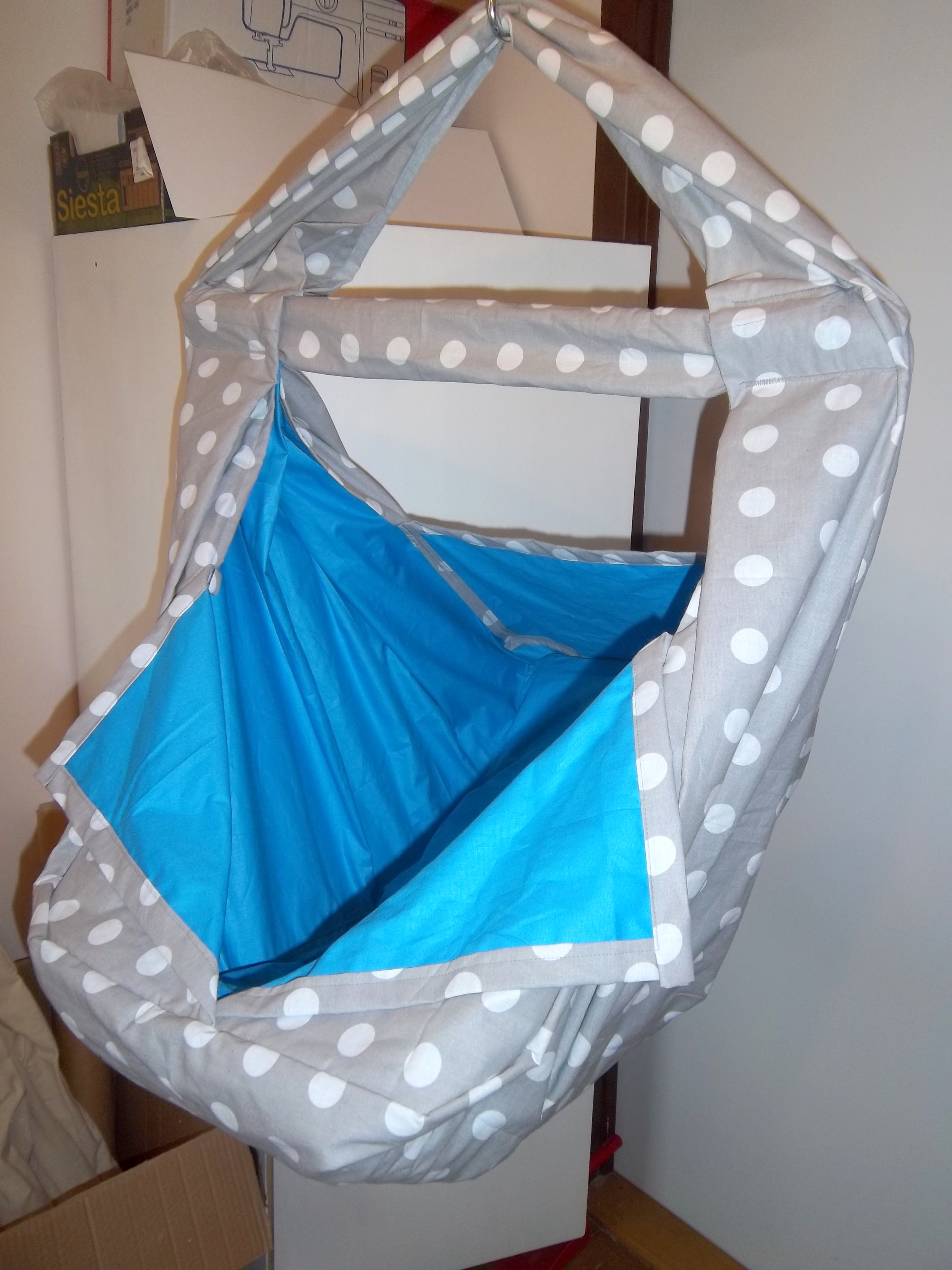 Hačka Tiki-Mechulka (miminko) dvojitá - uzavíratelná; šedé puntíky + tyrkysová